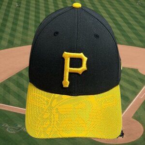 New Era 39thirty MLB Pittsburgh Pirates Black Embroidered Fitted Hat Cap M/L